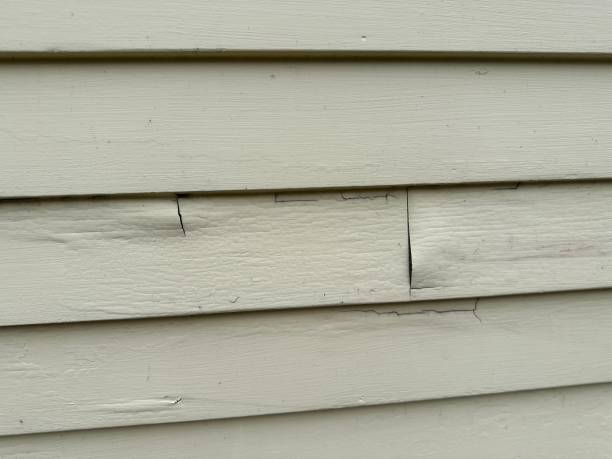 How To Choose The Right Materials for Your Siding Installation in 'Lima, PA